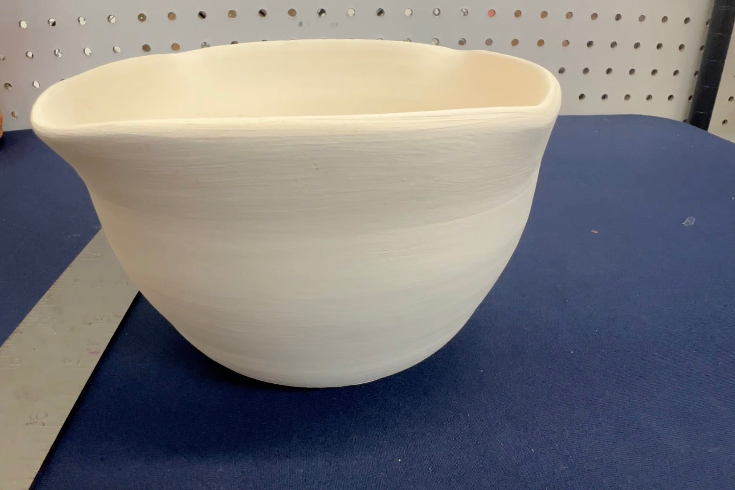 P40 - Hand Thrown Planter