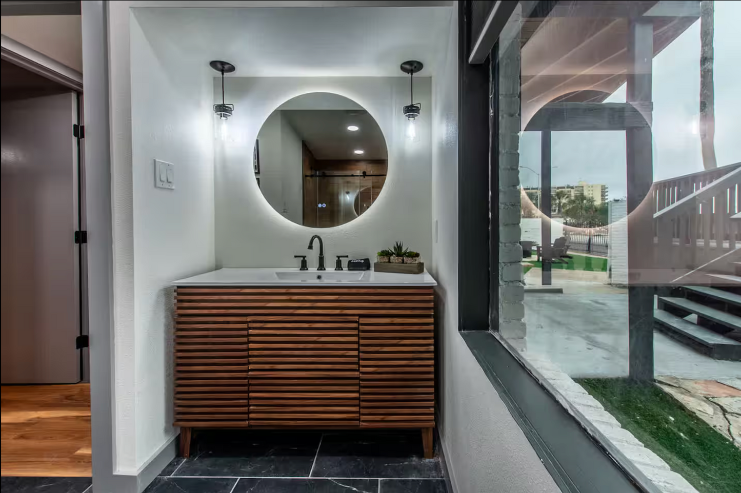 SUNRISE SANCTUARY FOR TWO